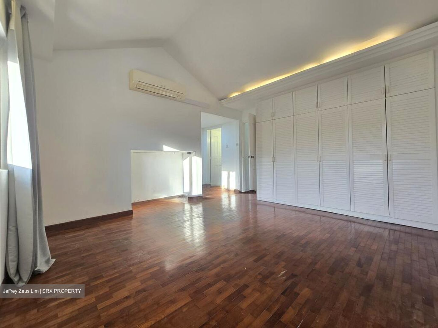 Minaret Walk (D16), Terrace #524888381